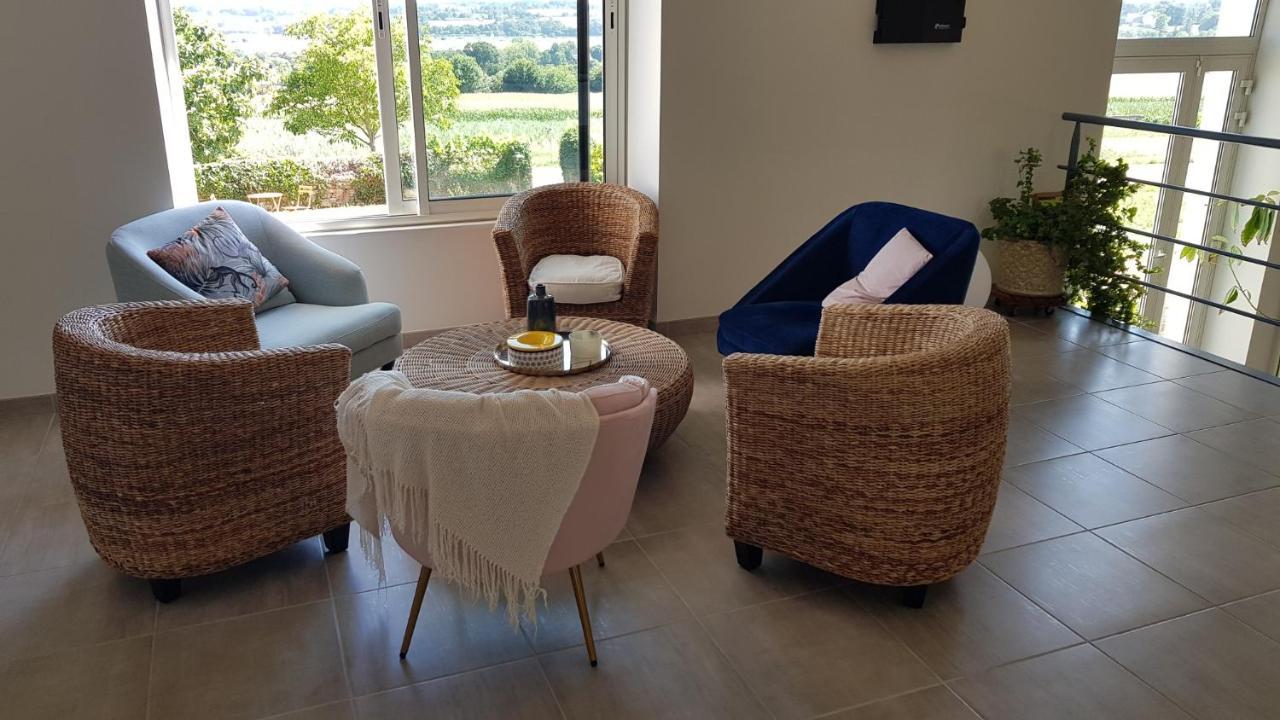 Belle Visnonia B&B Gluten Free & Traditional Béganne Dış mekan fotoğraf